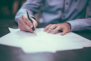 Waisenrente: Welche Unterstützung gibt es für (Halb-) Waisen?